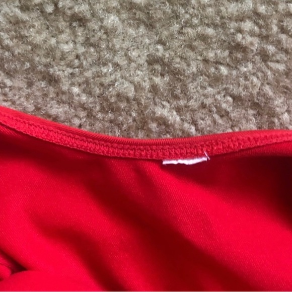 Alo Lotus Workout Bra Top - Picture 6 of 6